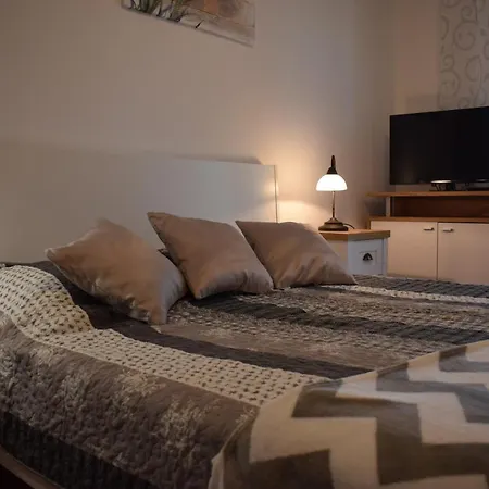 Nives Mare Holliday House Holiday home