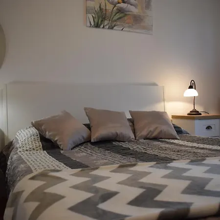 Nives Mare Holliday House Holiday home Rovinj