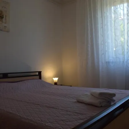 Nives Mare Holliday House Holiday home Rovinj