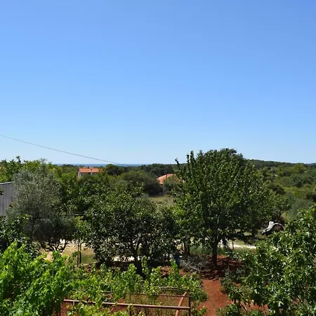 Holiday home Nives Mare Holliday House
