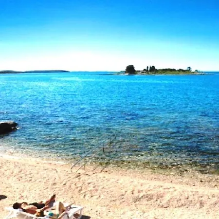 Nives Mare Holliday House Holiday home