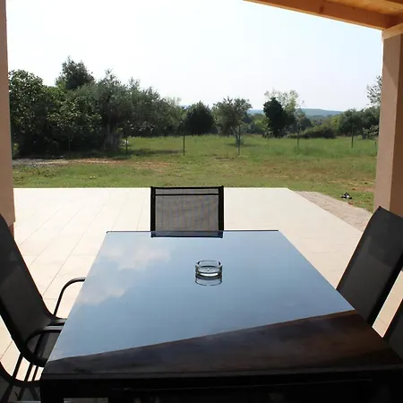 Nives Mare Holliday House Holiday home Rovinj